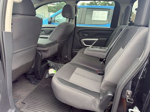 Used 2021 Nissan Titan SV w/ Accessory Utility Package RWD image 7