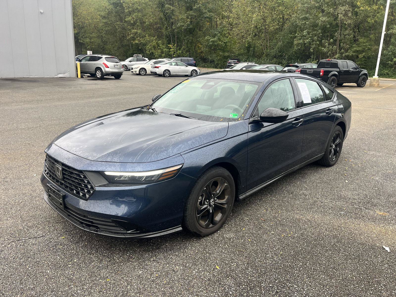 Used 2025 Honda Accord SE image 3
