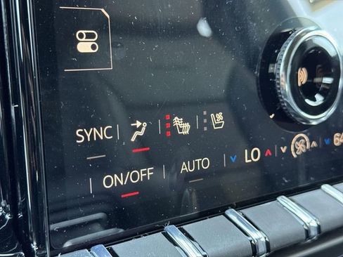 New 2026 GMC Yukon Denali image 17