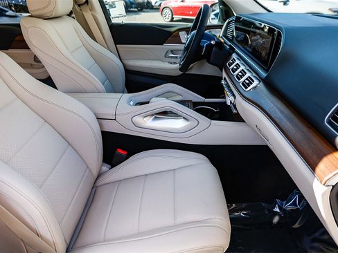 New 2026 Mercedes-Benz GLE 450 4MATIC image 17