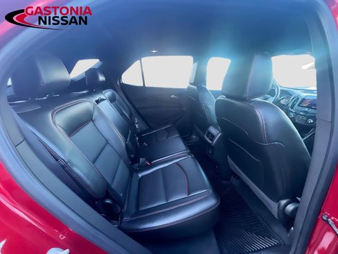 Used 2023 Chevrolet Equinox RS w/ RS Leather Package image 35