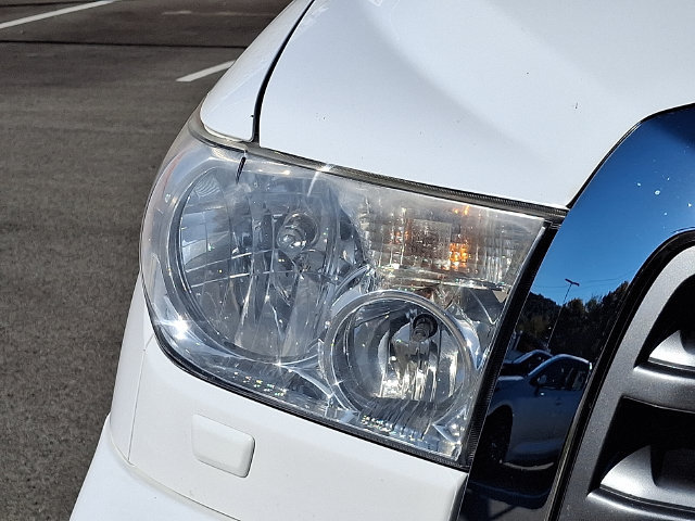 Used 2014 Toyota Sequoia Limited AWD/4WD image 9