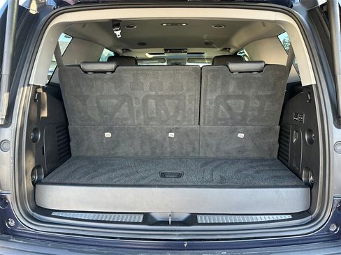 Used 2019 GMC Yukon SLT w/ Open Road Package image 14