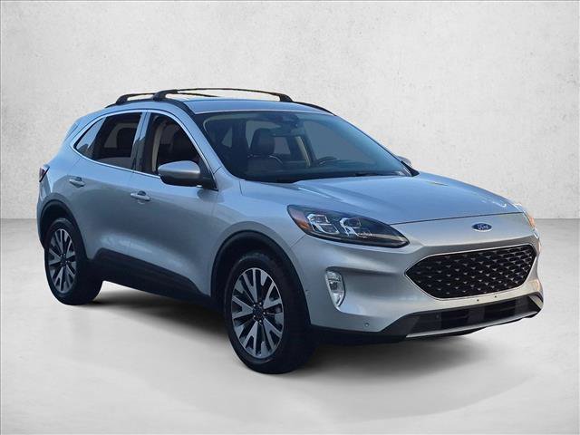 Used 2020 Ford Escape Titanium AWD/4WD image 3