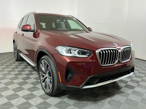 Used 2023 BMW X3 xDrive30i w/ Premium Package AWD/4WD image 4
