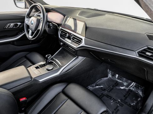 Used 2022 BMW 330i Sedan w/ Driving Assistance Package image 12
