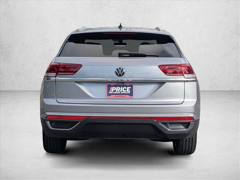 Used 2021 Volkswagen Atlas Cross Sport SE image 7