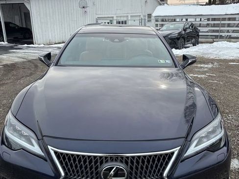 Used 2022 Lexus LS 500 AWD image 2