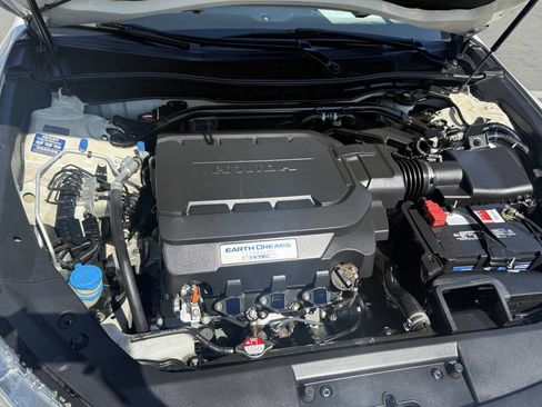 Used 2013 Honda Crosstour EX image 20