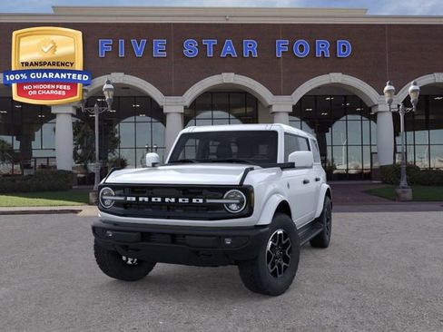 New 2026 Ford Bronco Outer Banks AWD/4WD image 3