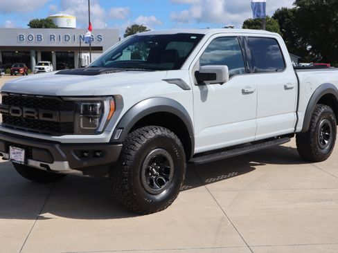 Used 2023 Ford F150 Raptor image 2
