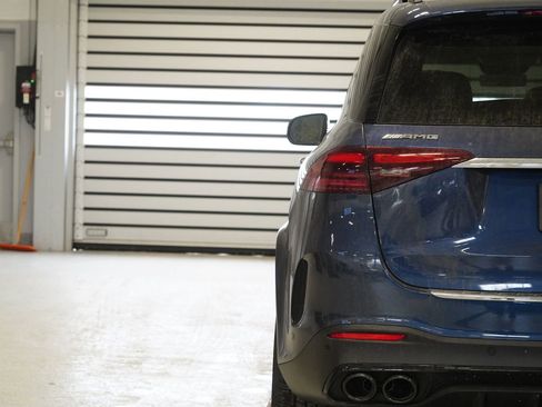 New 2026 Mercedes-Benz GLE 53 AMG 4MATIC image 12