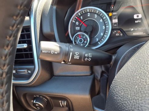 Used 2024 RAM 1500 Big Horn AWD/4WD image 21