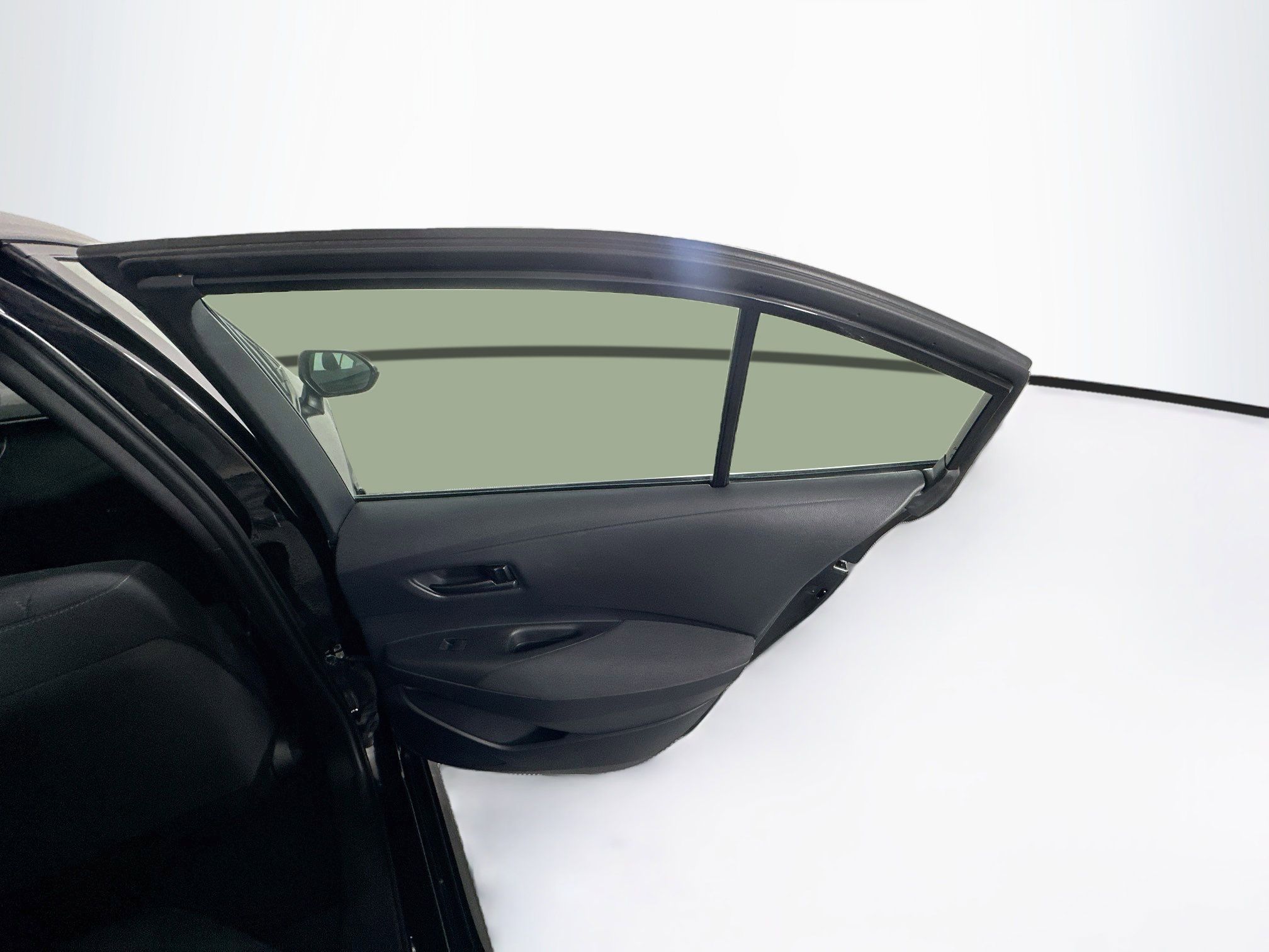 Used 2026 Toyota Corolla LE FWD image 29