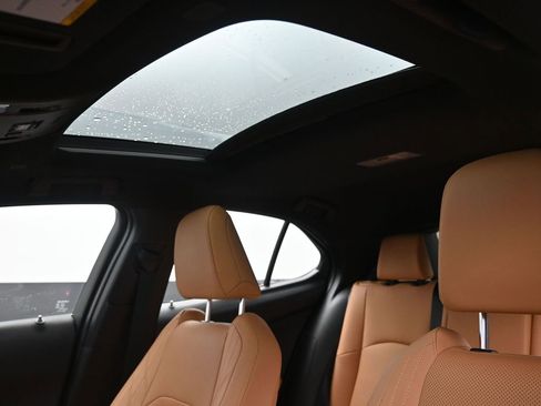 Used 2025 Lexus UX 300h AWD w/ Cold Area Package image 26