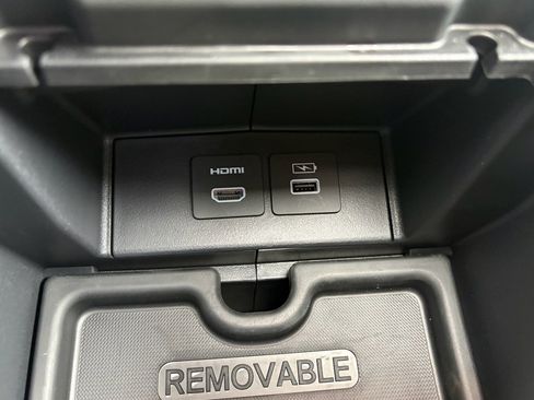 Certified 2026 Honda Odyssey Elite image 28