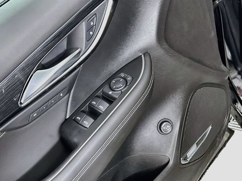 Certified 2023 Buick Envision Essence w/ Technology Package I AWD/4WD image 17