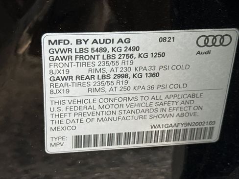 Used 2022 Audi Q5 2.0T Premium w/ Convenience Package image 29