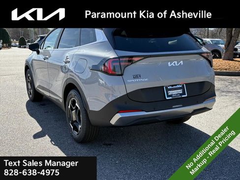 New 2026 Kia Sportage EX image 4
