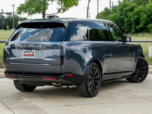 New 2026 Land Rover Range Rover Long Wheelbase SE AWD/4WD image 6