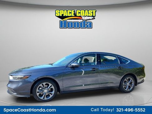 Certified 2023 Honda Accord EX image 10