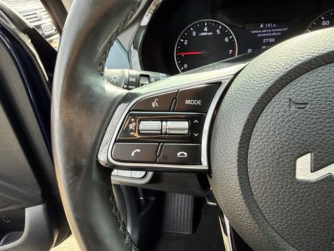 Used 2022 Kia Seltos Nightfall Edition image 14