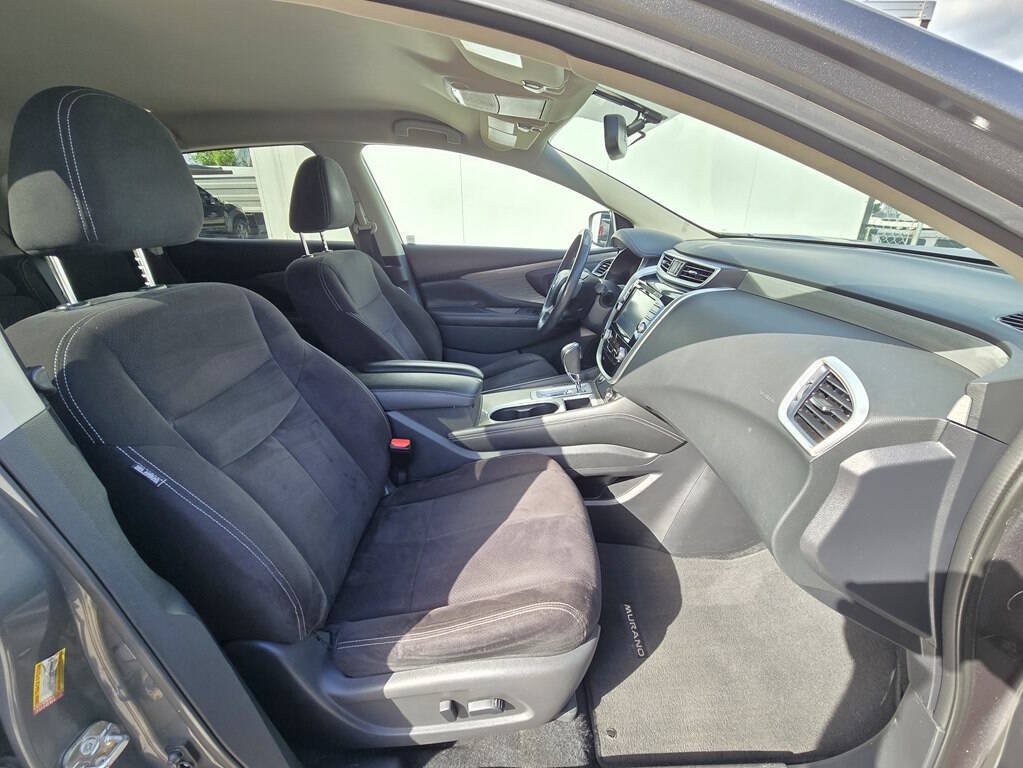 Used 2018 Nissan Murano SV AWD/4WD image 12