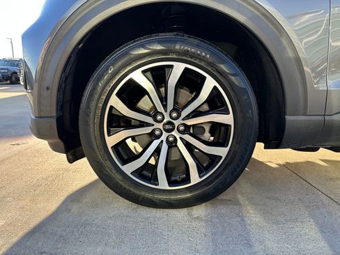 Used 2021 Ford Explorer ST w/ Equipment Group 401A image 28