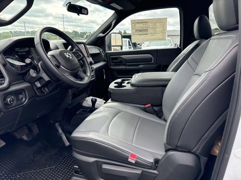 New 2024 RAM 5500 Tradesman image 7