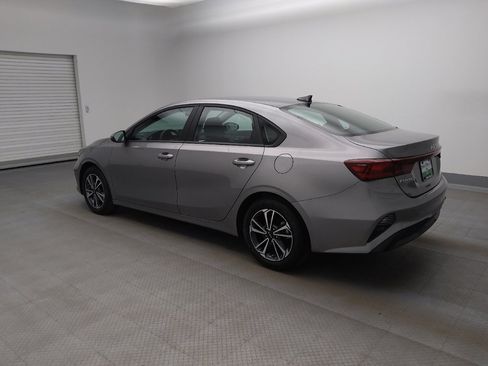 Used 2024 Kia Forte LXS w/ LXS Technology Package image 3