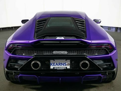 Used 2021 Lamborghini Huracan EVO RWD image 7