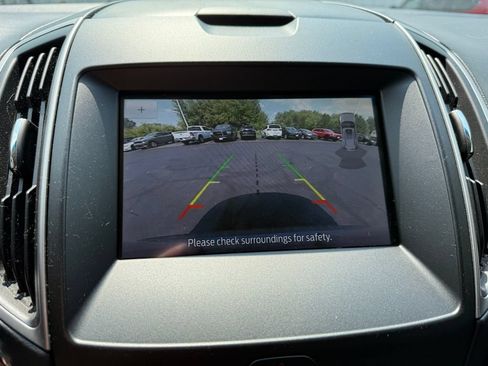 Used 2019 Ford Edge SEL w/ Equipment Group 201A AWD/4WD image 13