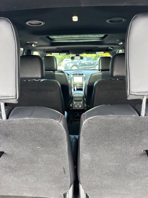 Used 2019 Ford Explorer Sport w/ Equipment Group 401A AWD/4WD image 18
