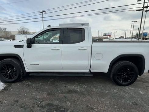 Used 2022 GMC Sierra 1500 Elevation w/ LPO, Elevation Black Package image 5