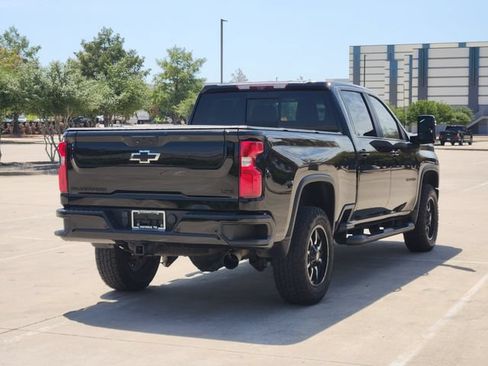 Used 2022 Chevrolet Silverado 3500 LTZ w/ LTZ Plus Package AWD/4WD image 5