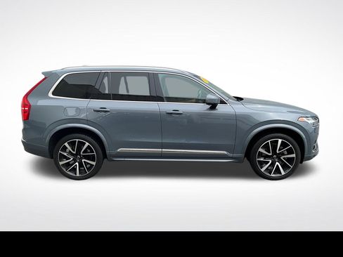Used 2023 Volvo XC90 B5 Plus AWD/4WD image 20