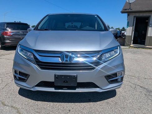 Used 2019 Honda Odyssey Touring image 1