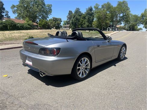 Used 2006 Honda S2000 image 7