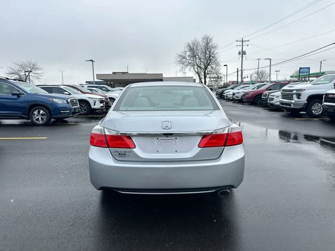 Used 2013 Honda Accord LX image 12