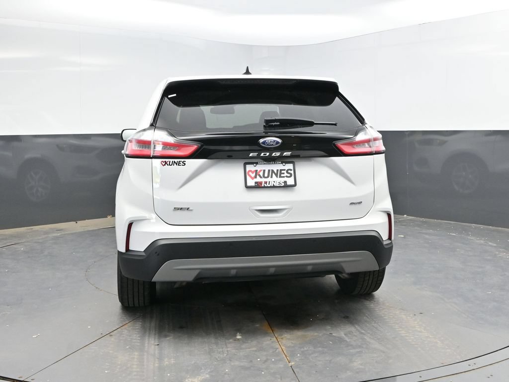 Used 2024 Ford Edge SEL AWD/4WD image 8