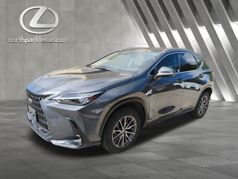 Certified 2023 Lexus NX 250 FWD image 3