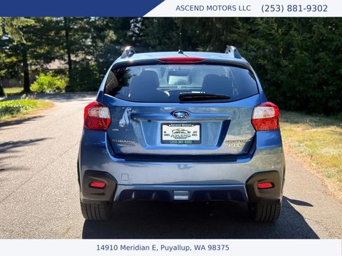 Used 2017 Subaru Crosstrek 2.0i Premium w/ Popular Package #1 AWD/4WD image 4