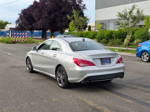 Used 2015 Mercedes-Benz CLA 250 image 4