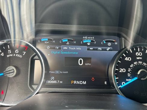 Used 2017 Ford F150 Lariat w/ Equipment Group 501A Mid AWD/4WD image 9