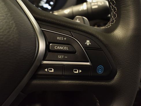 Certified 2025 INFINITI QX50 Luxe image 19