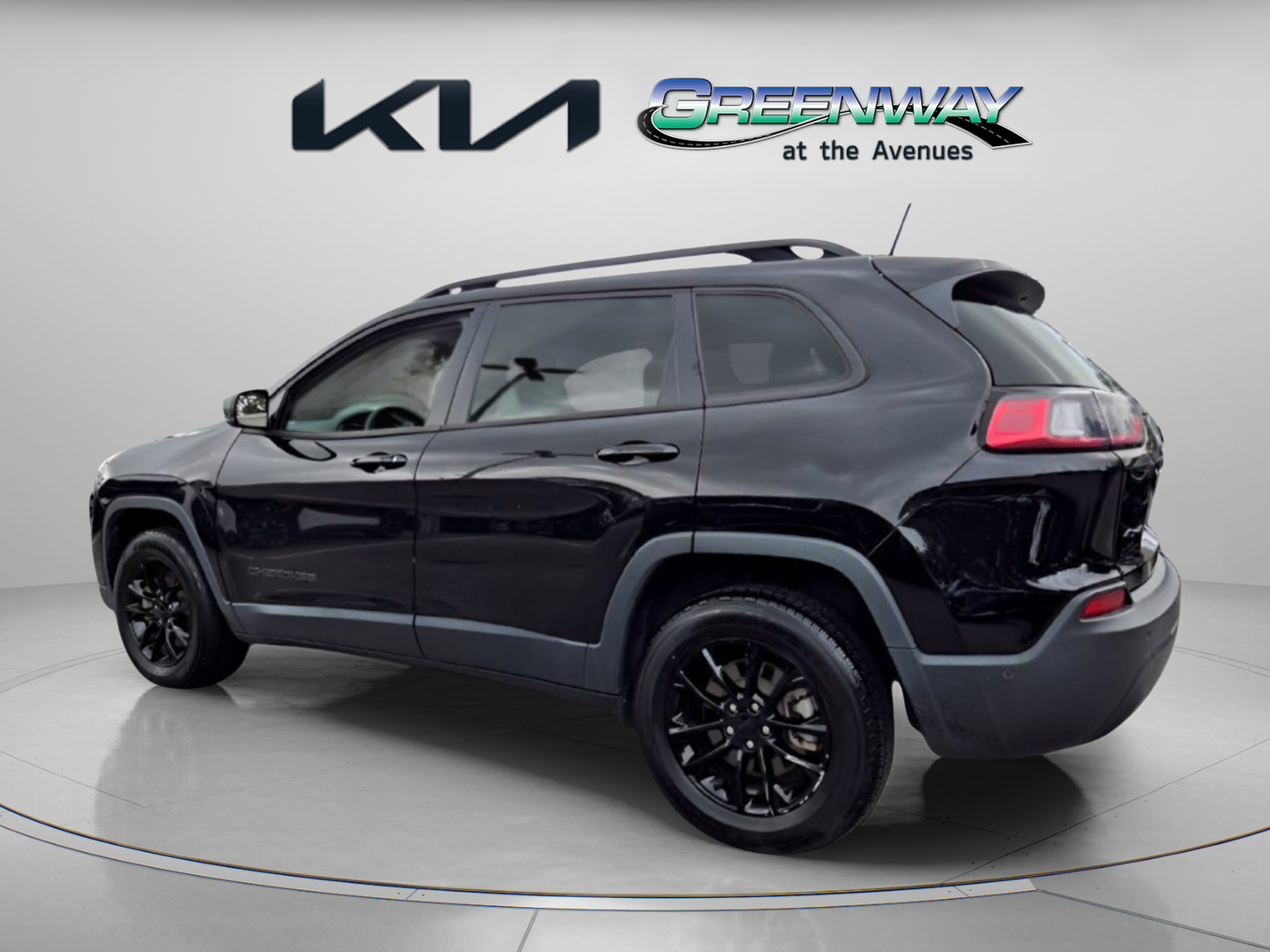 Used 2023 Jeep Cherokee Altitude Lux AWD/4WD image 5