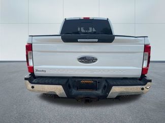 Used 2017 Ford F250 Lariat w/ Lariat Value Package AWD/4WD video 3