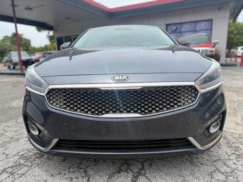Used 2018 Kia Cadenza Premium FWD image 8