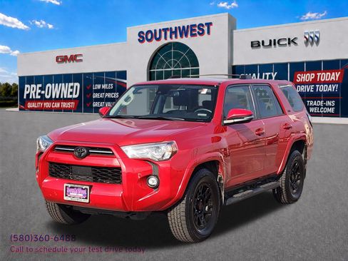 Used 2022 Toyota 4Runner SR5 Premium w/ Moonroof Package RWD image 2