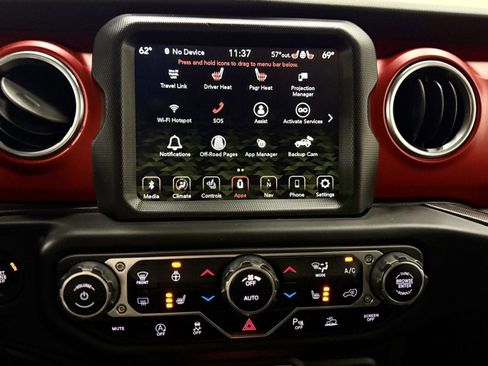 Used 2021 Jeep Wrangler Unlimited Rubicon AWD/4WD image 24